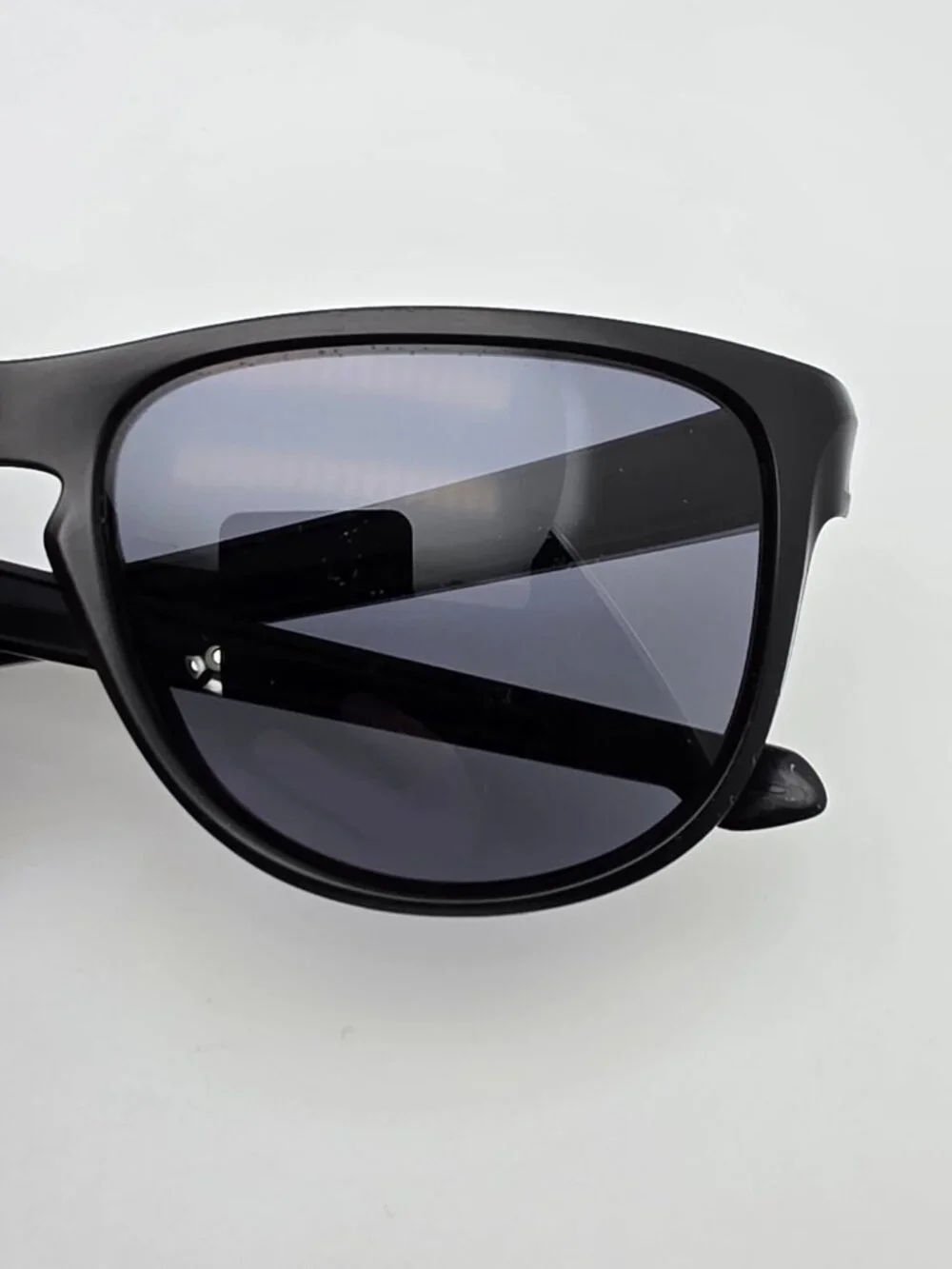 Oakley OO9342-01 Sliver R Matte Black Frame Grey Lens Sunglasses 57-17-140